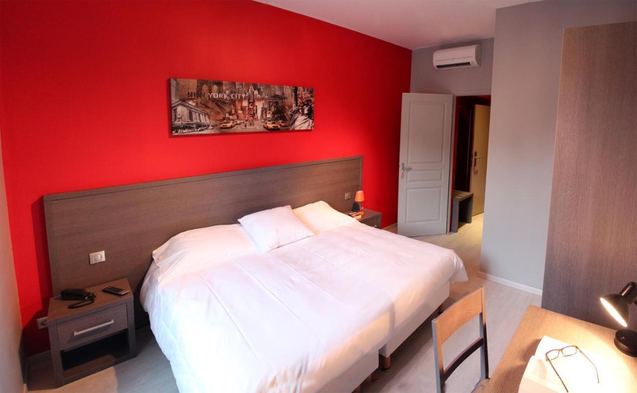 Hotel-Restaurant Des Voyageurs Le Cheylard Luaran gambar