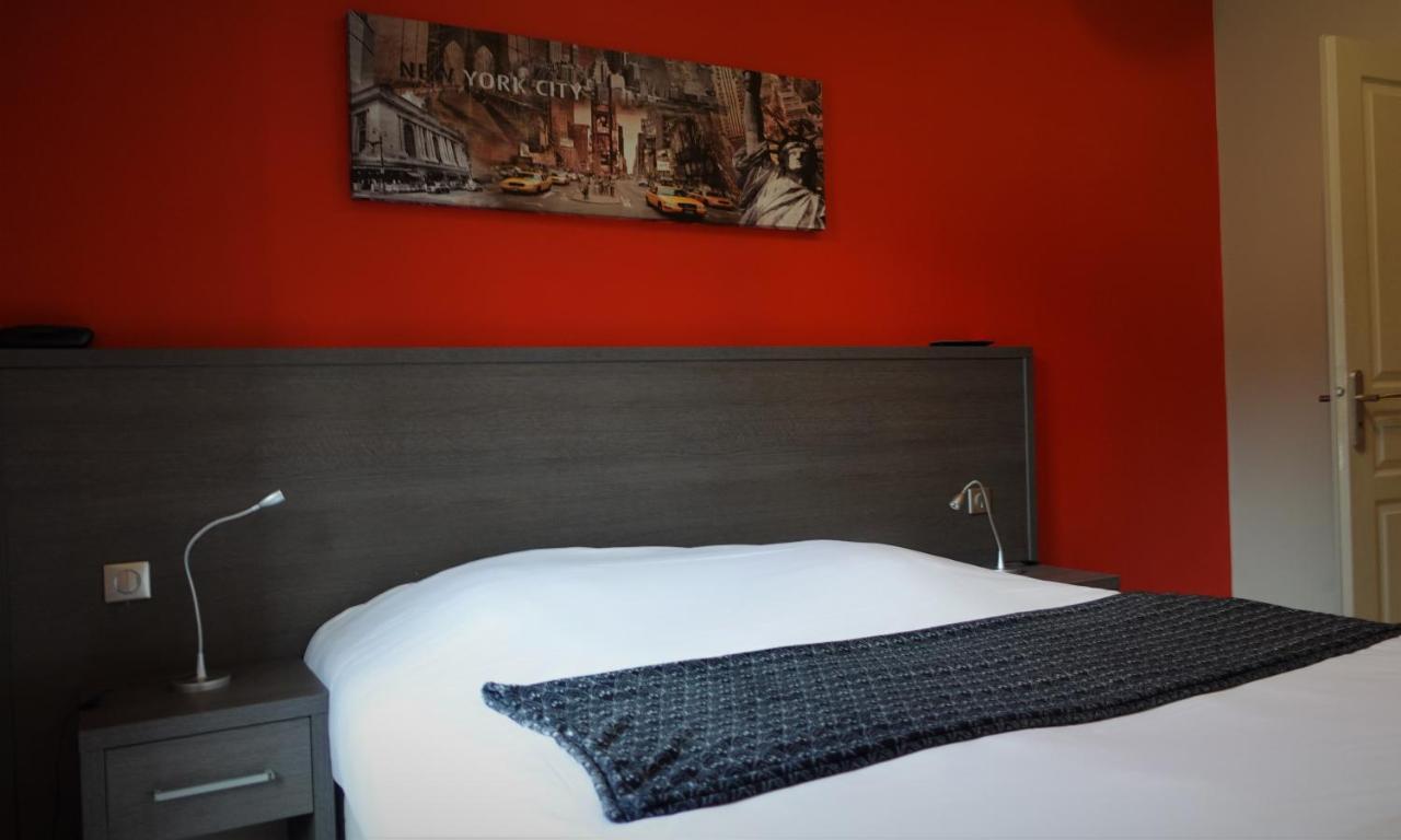 Hotel-Restaurant Des Voyageurs Le Cheylard Luaran gambar