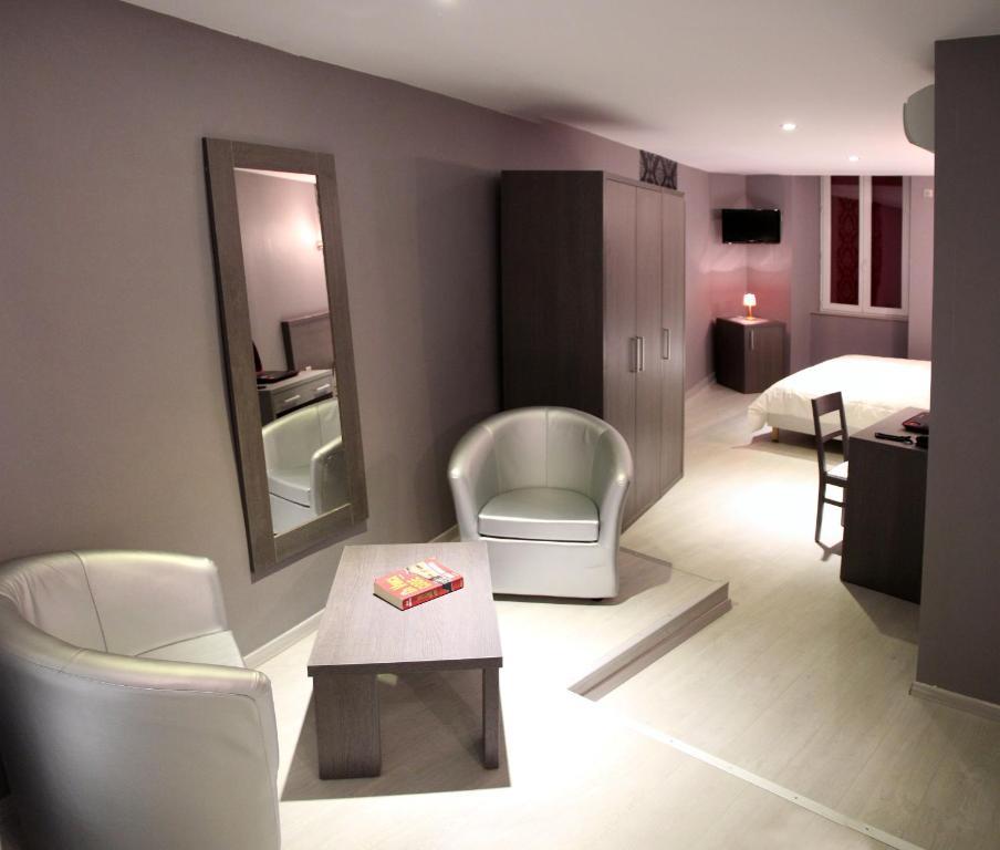 Hotel-Restaurant Des Voyageurs Le Cheylard Bilik gambar